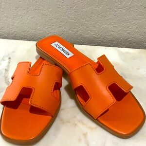 SM Hadyn Sandal | Orange | Never worn w box